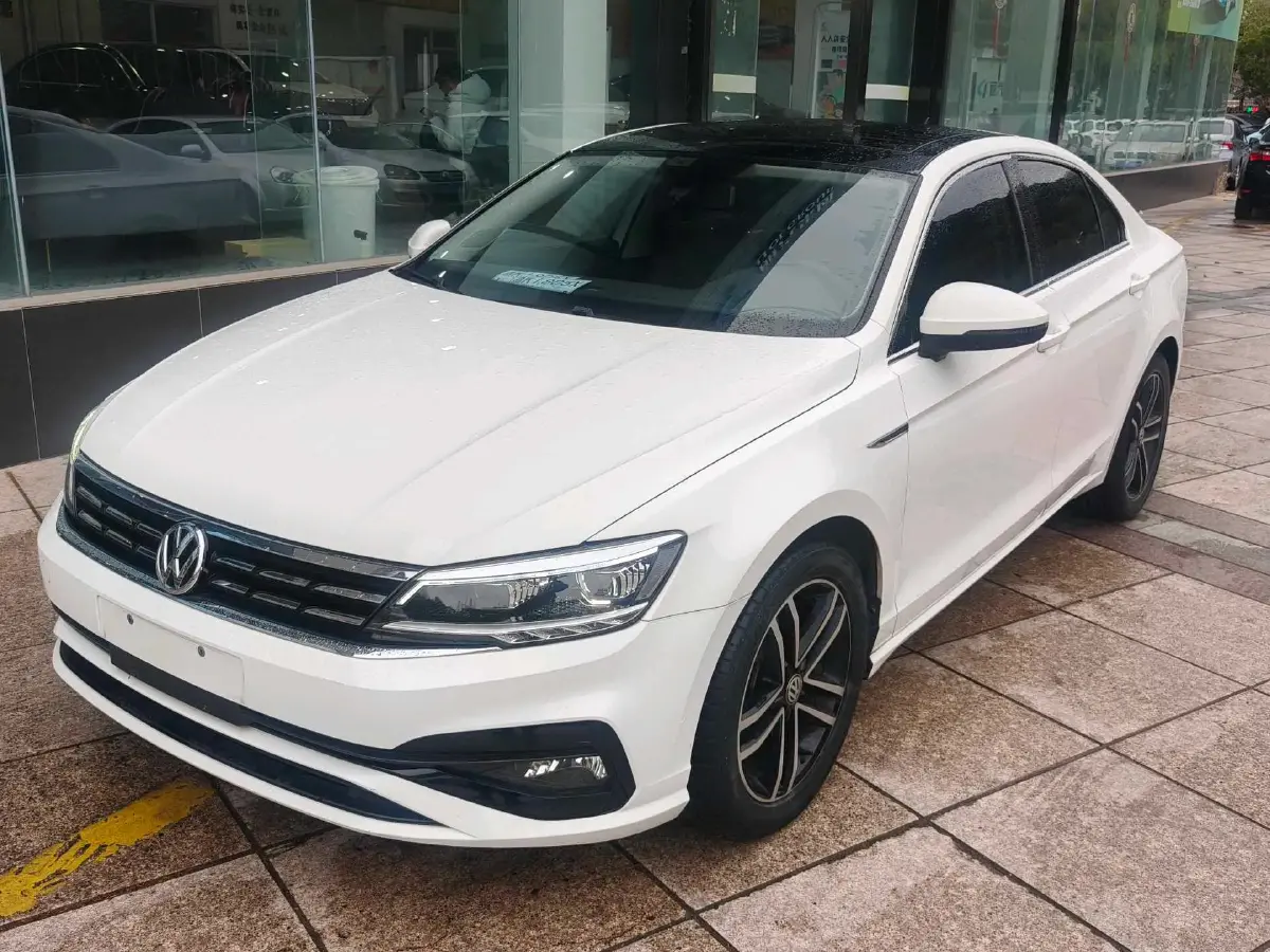 2021 Volkswagen Lamando 1.4T 150HP L4 7DCT