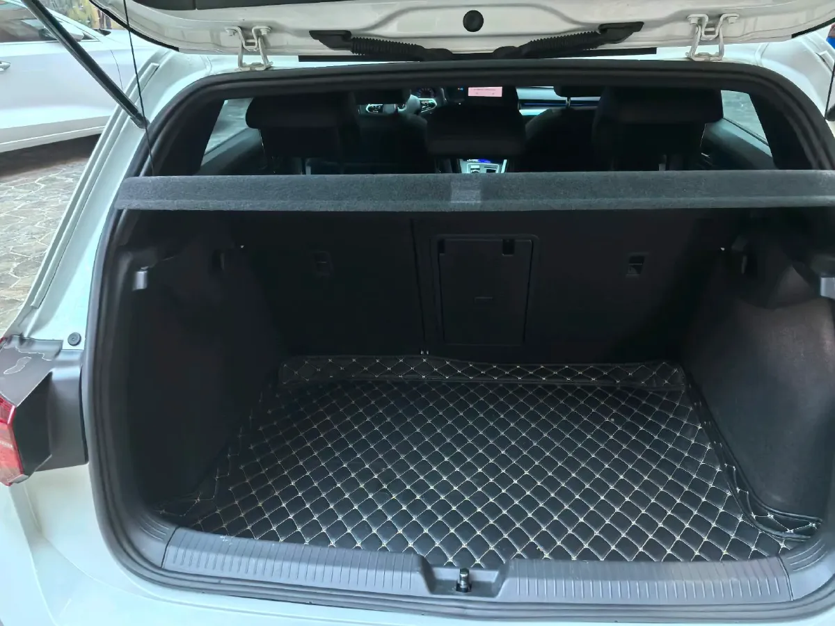 2021 Volkswagen Golf 1.4T 150HP L4 7DCT,autocango,china used car exporter,china ev exporter,chinese used car exporter,chinese used ev exporter