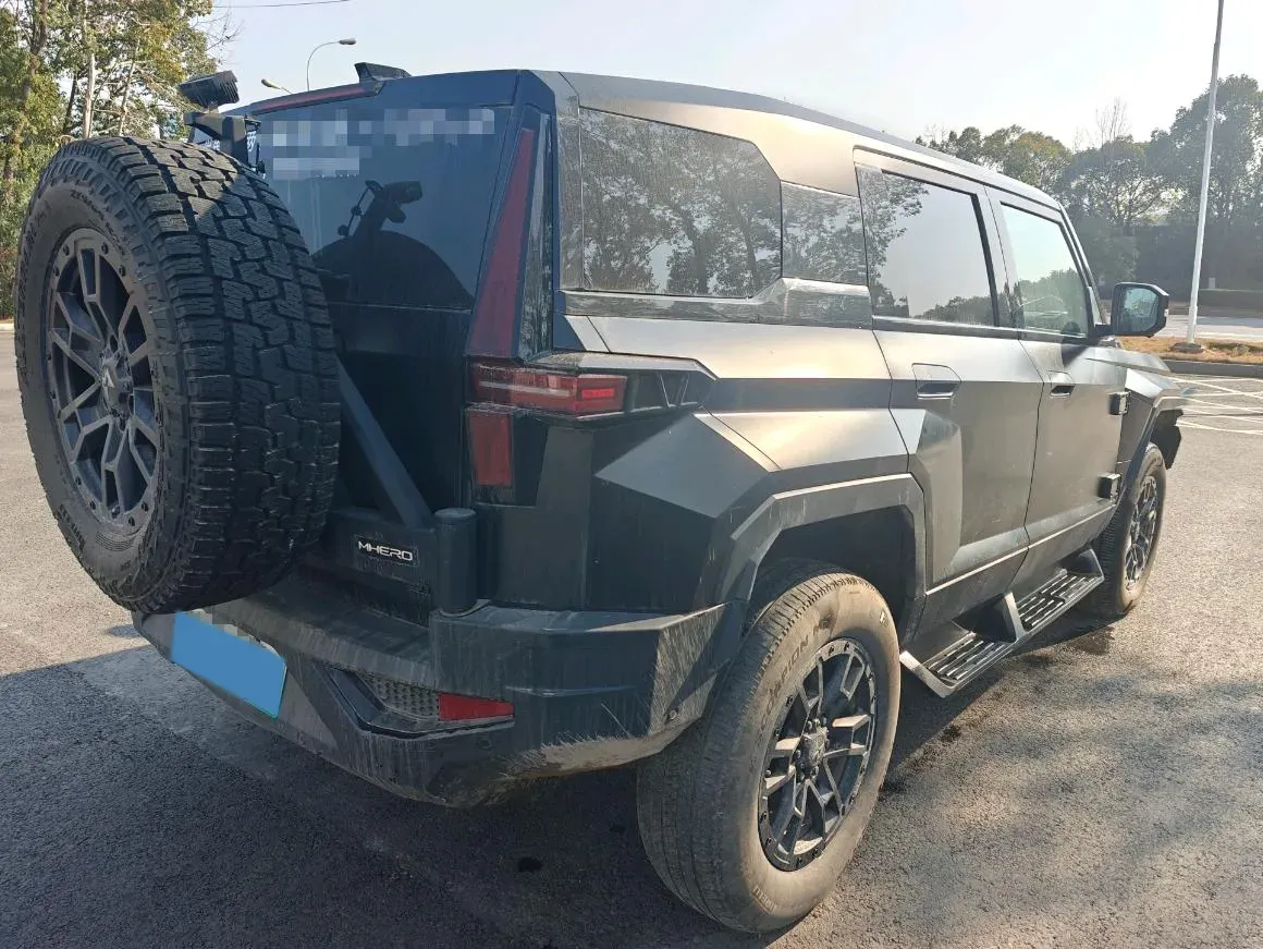 2023 M Hero 917 REEV 197HP 2AT REEV 65.8KWH,autocango,china used car exporter,china ev exporter,chinese used car exporter,chinese used ev exporter