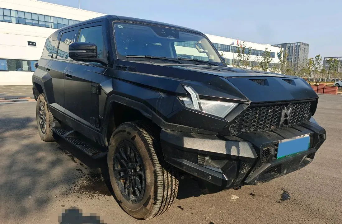 2023 M Hero 917 REEV 197HP 2AT REEV 65.8KWH,autocango,china used car exporter,china ev exporter,chinese used car exporter,chinese used ev exporter