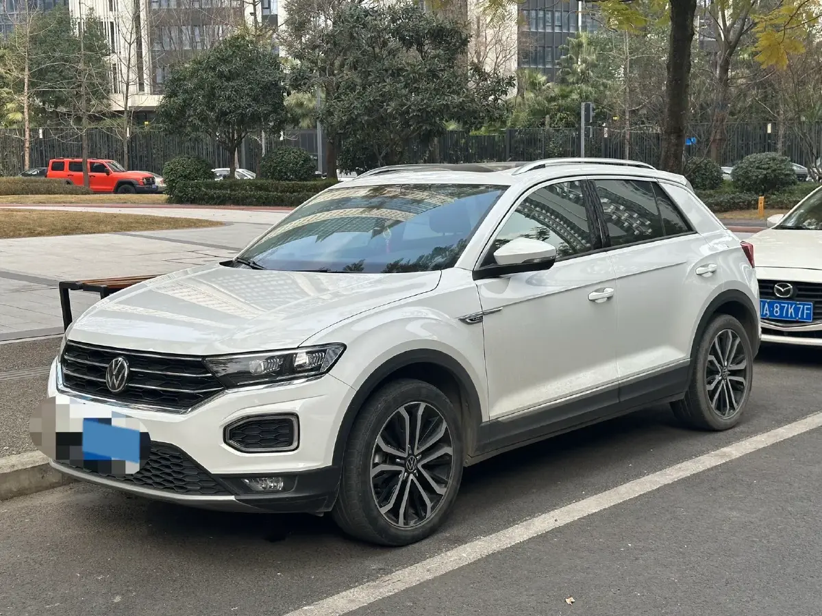 2021 Volkswagen T-Roc 1.4T 150HP L4 7DCT