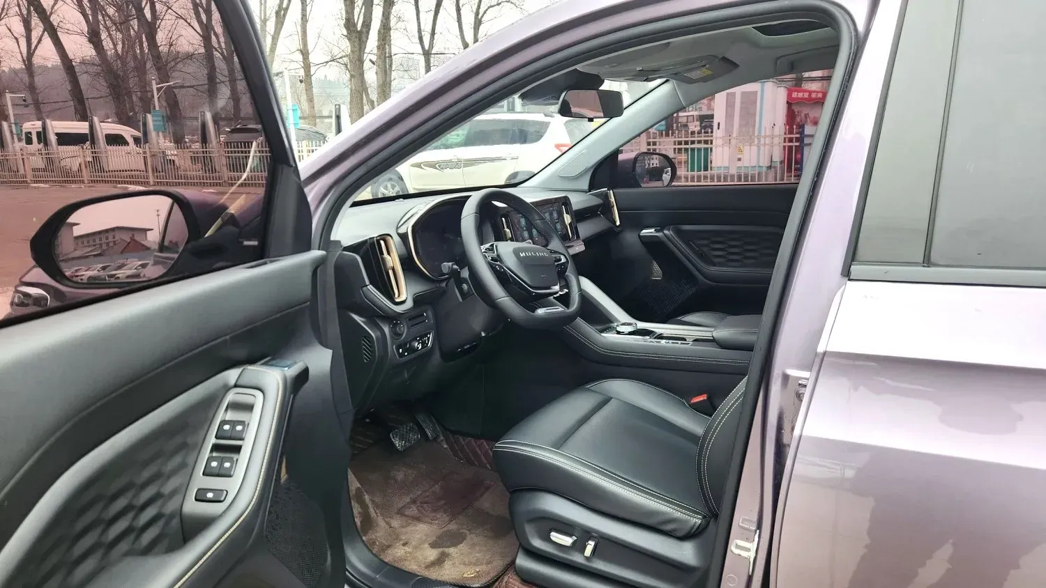 2023 WuLing XingYun 2.0L 136HP L4 1DHT Hybrid 1.8KWH,autocango,china used car exporter,china ev exporter,chinese used car exporter,chinese used ev exporter