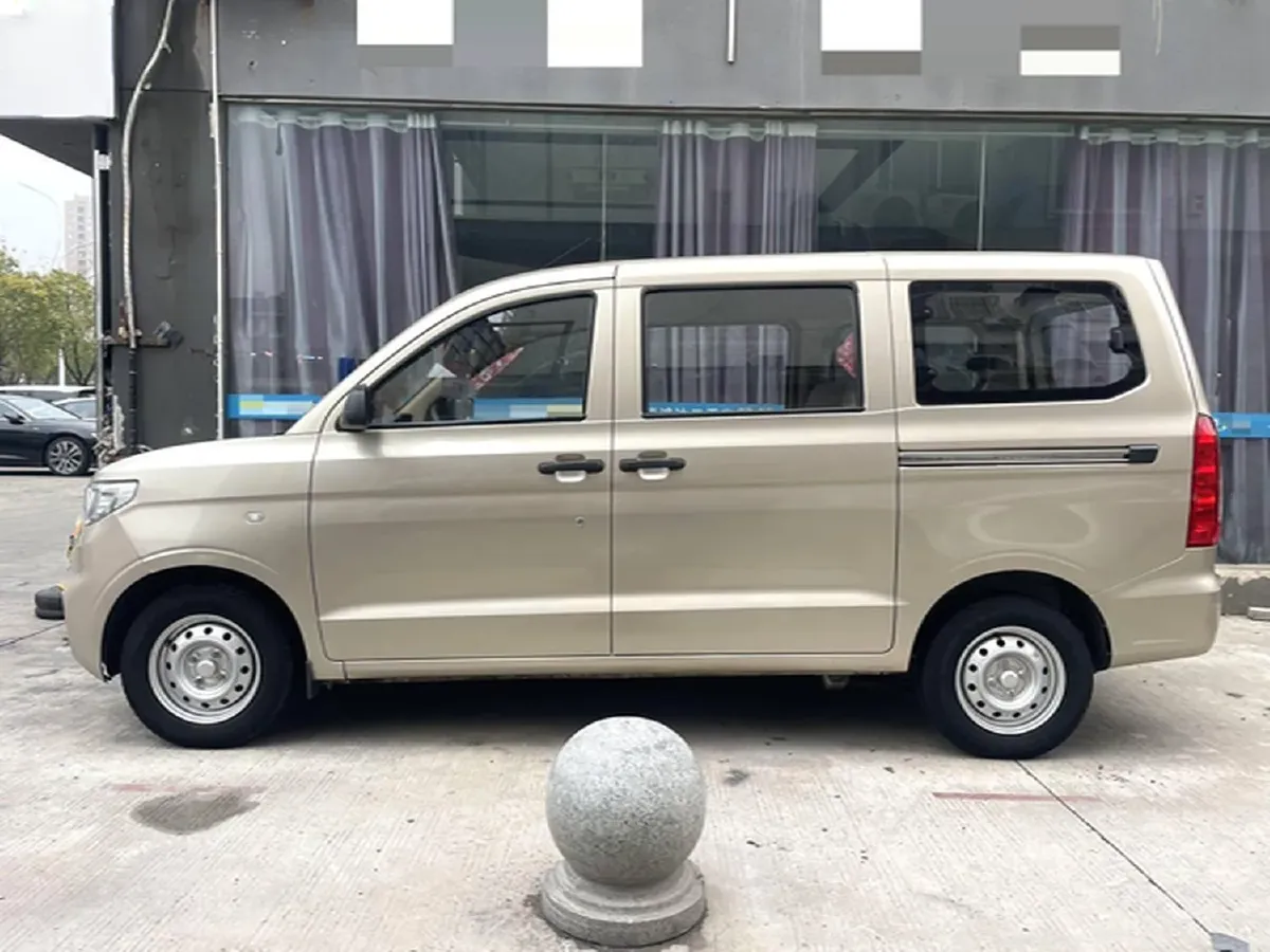 2021 ChangAn KuaYue KuaYueWang X3 1.6L 122HP L4 5MT,autocango,china used car exporter,china ev exporter,chinese used car exporter,chinese used ev exporter