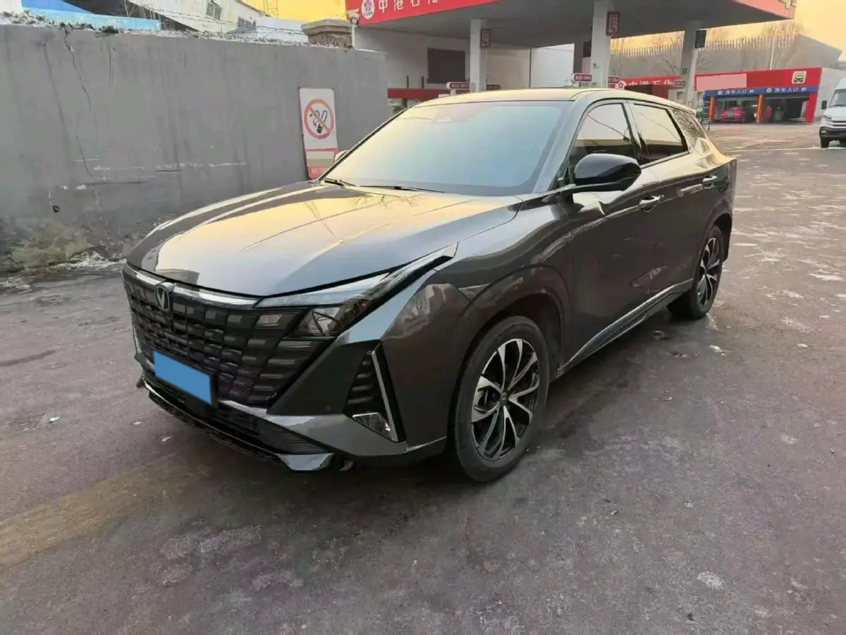 2024 ChangAn UNI-Z 1.5L 98HP L4 E-CVT PHEV 18.4KWH