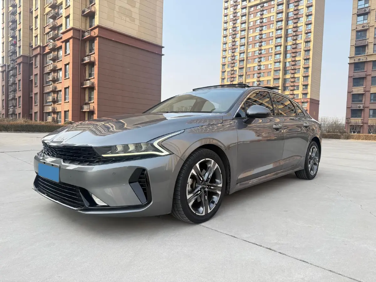 2020 Kia K5 1.5T 170HP L4 7DCT