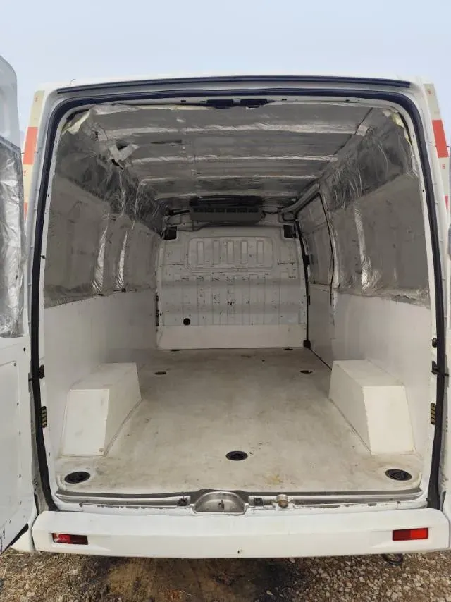 2023 MAXUS XinTu V80 2.0T 127HP L4 6MT,autocango,china used car exporter,china ev exporter,chinese used car exporter,chinese used ev exporter