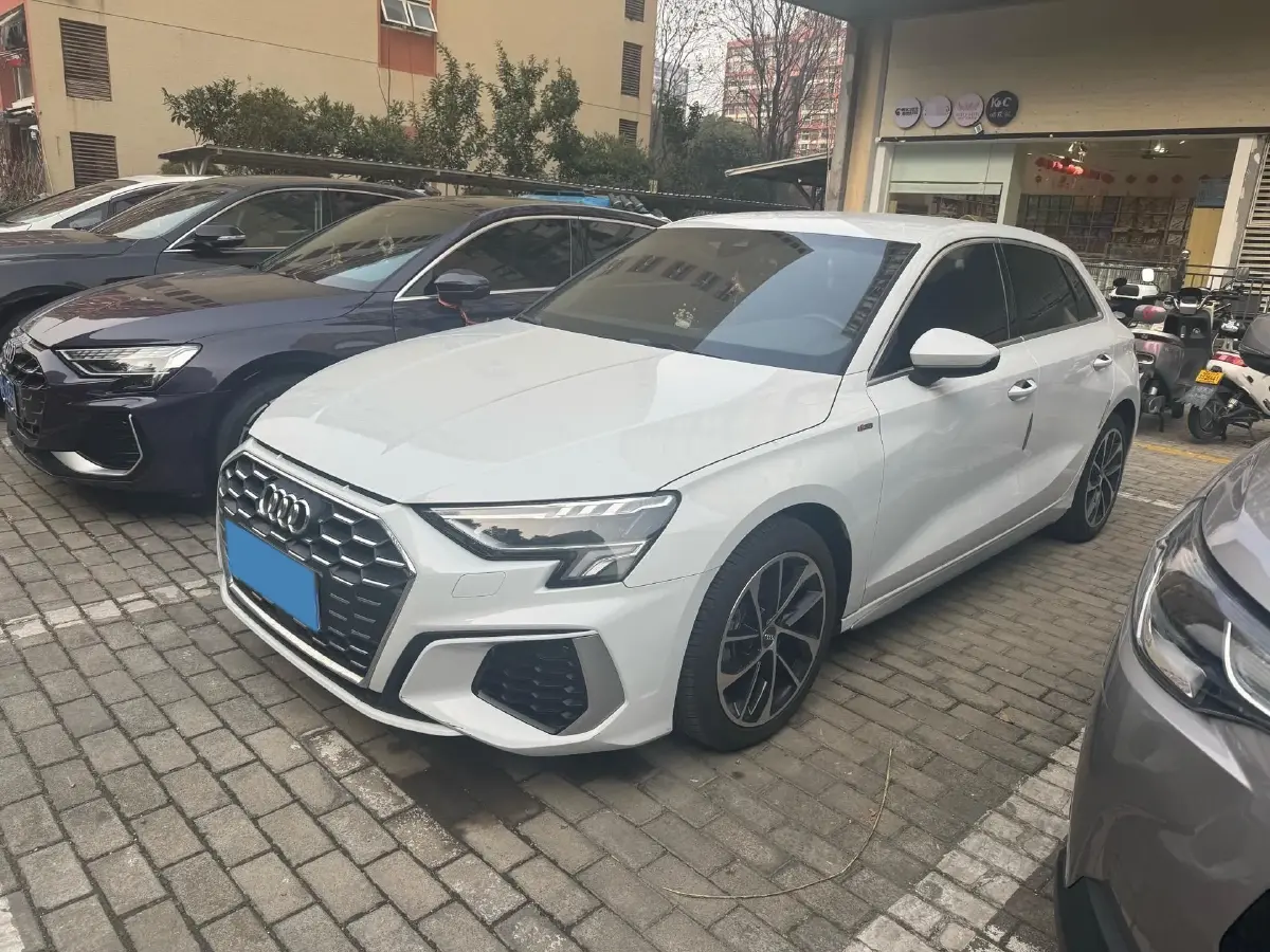 2021 Audi A3 1.4T 150HP L4 7DCT