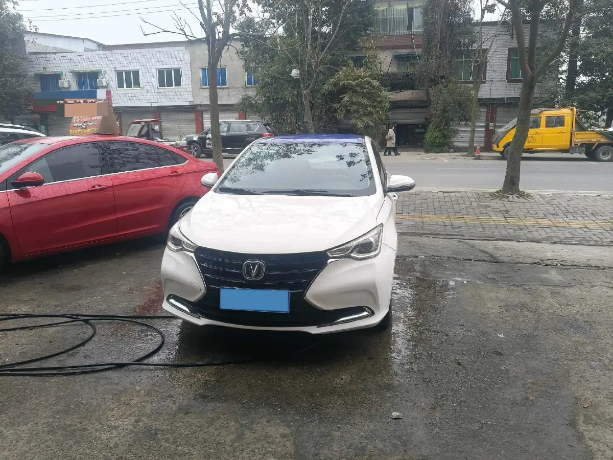 2019 ChangAn Alsvin 1.5L 107HP L4 5DCT,autocango,china used car exporter,china ev exporter,chinese used car exporter,chinese used ev exporter