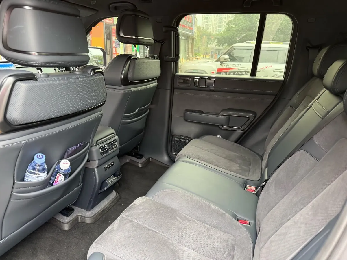 2024 Jaguar XEL 2.0T 250HP L4 8AT,autocango,china used car exporter,china ev exporter,chinese used car exporter,chinese used ev exporter