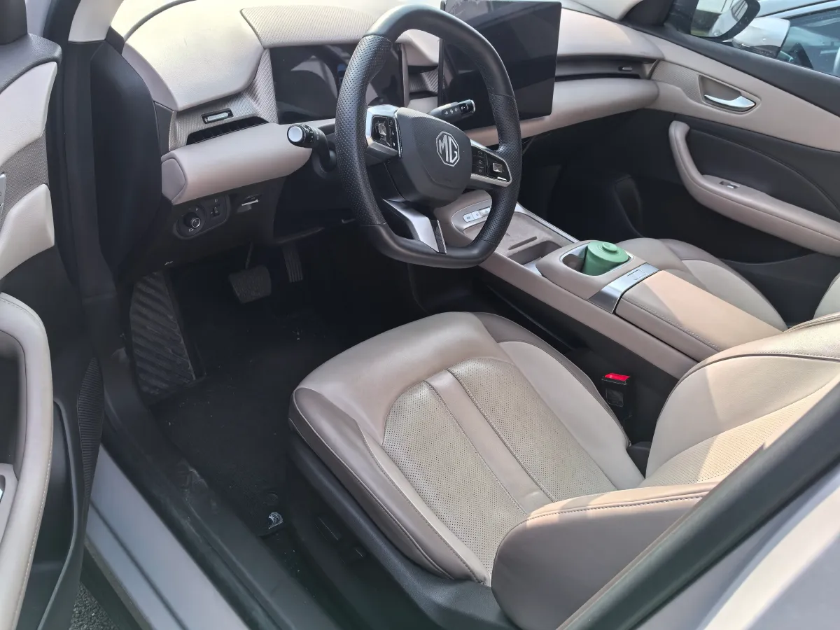 2025 MG MG ES5 BEV 62.2KWH,autocango,china used car exporter,china ev exporter,chinese used car exporter,chinese used ev exporter