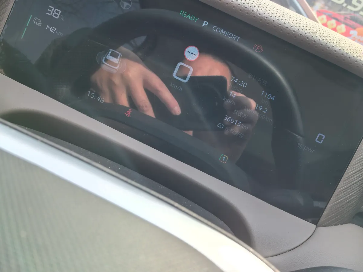 2025 MG MG ES5 BEV 62.2KWH,autocango,china used car exporter,china ev exporter,chinese used car exporter,chinese used ev exporter