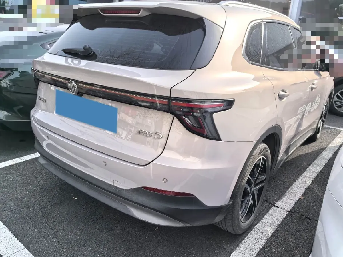 2025 MG MG ES5 BEV 62.2KWH,autocango,china used car exporter,china ev exporter,chinese used car exporter,chinese used ev exporter
