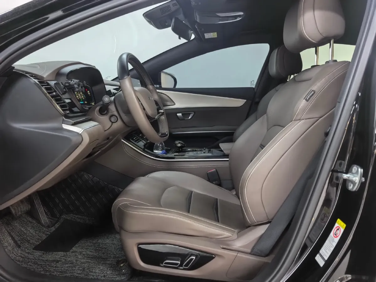 2022 BYD e9 BEV 63.36KWH,autocango,china used car exporter,china ev exporter,chinese used car exporter,chinese used ev exporter