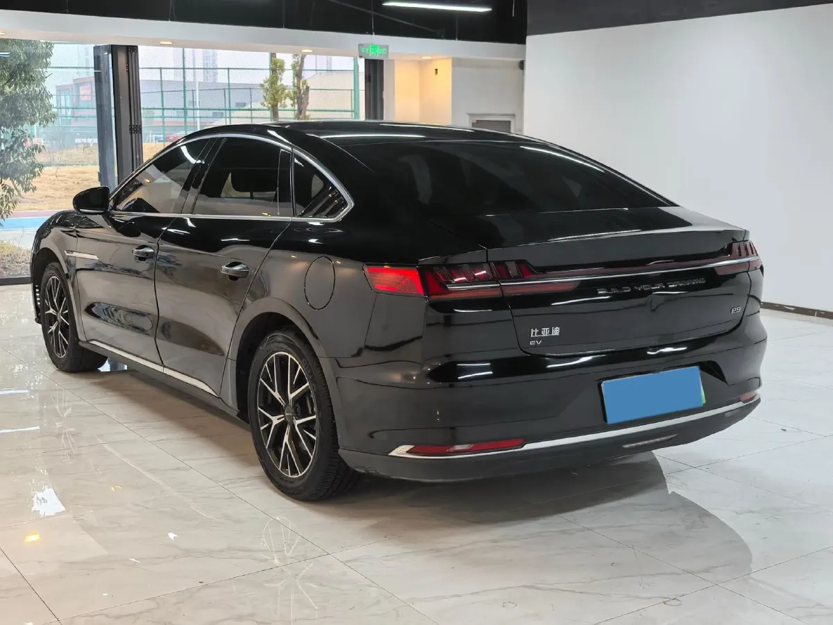 2022 BYD e9 BEV 63.36KWH,autocango,china used car exporter,china ev exporter,chinese used car exporter,chinese used ev exporter