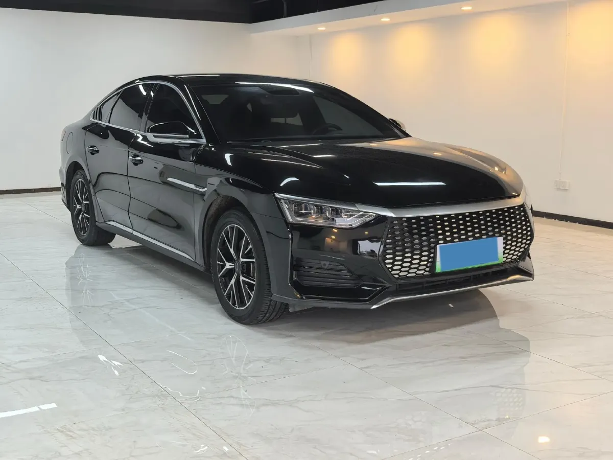 2022 BYD e9 BEV 63.36KWH,autocango,china used car exporter,china ev exporter,chinese used car exporter,chinese used ev exporter