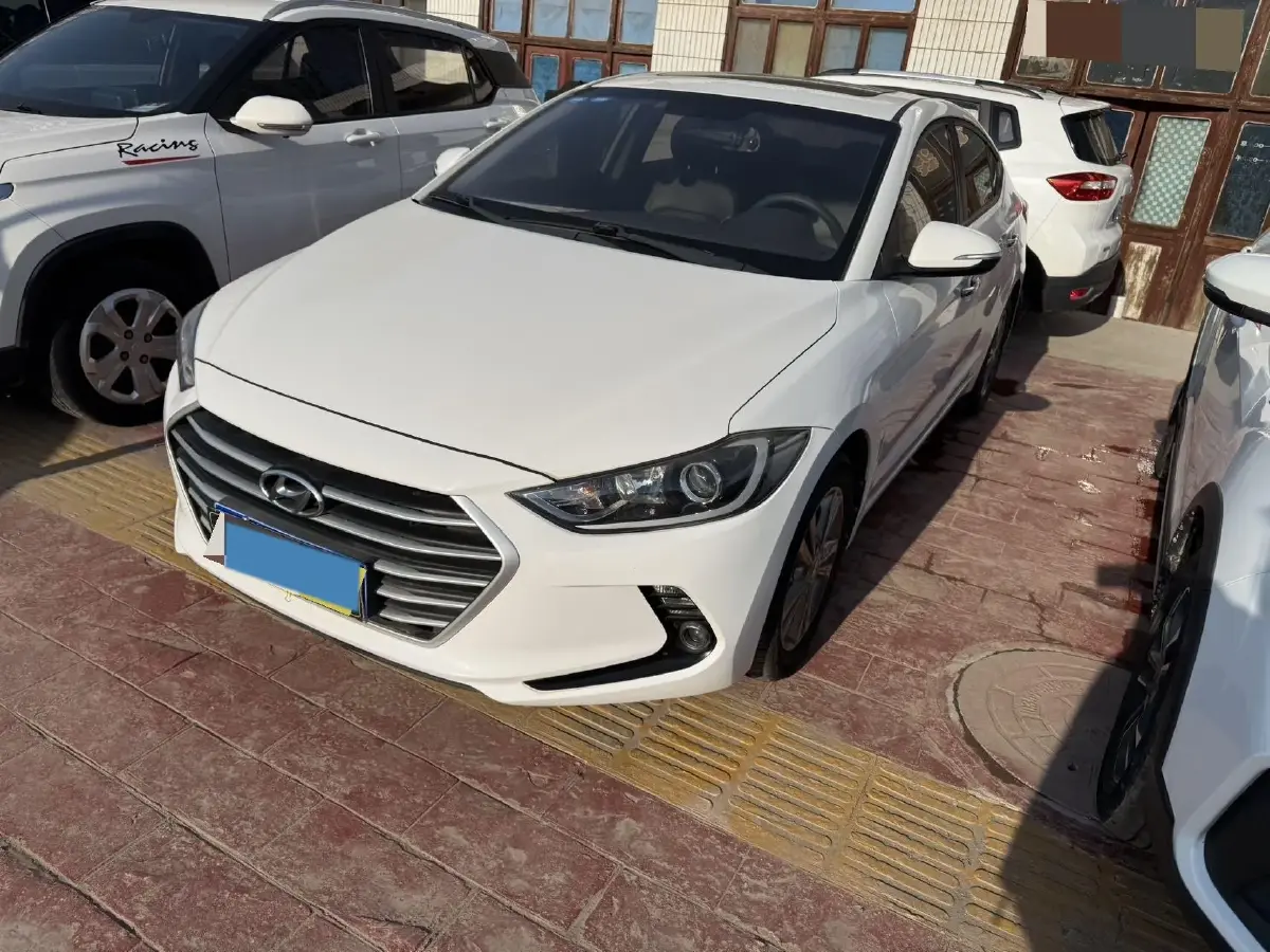 2016 Hyundai Elantra 1.6L 128HP L4 6MT