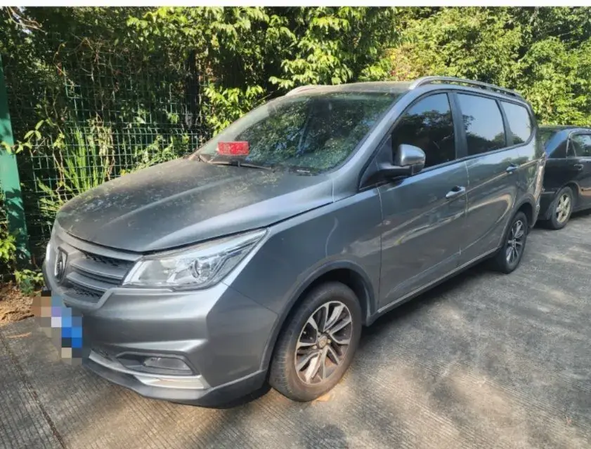 2019 BaoJun 730 1.5L 105HP L4 6MT