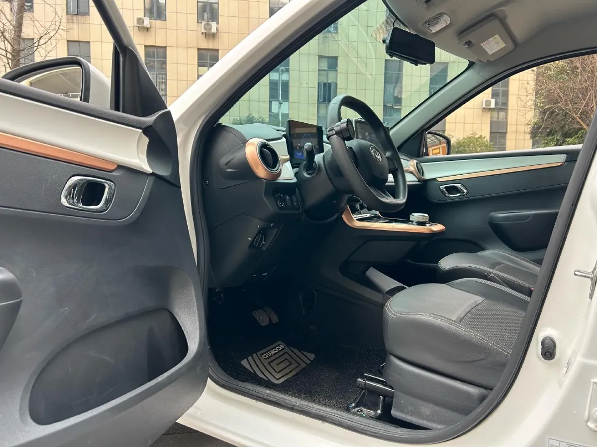 2022 DongFeng eπ BOX BEV 15.974KWH,autocango,china used car exporter,china ev exporter,chinese used car exporter,chinese used ev exporter