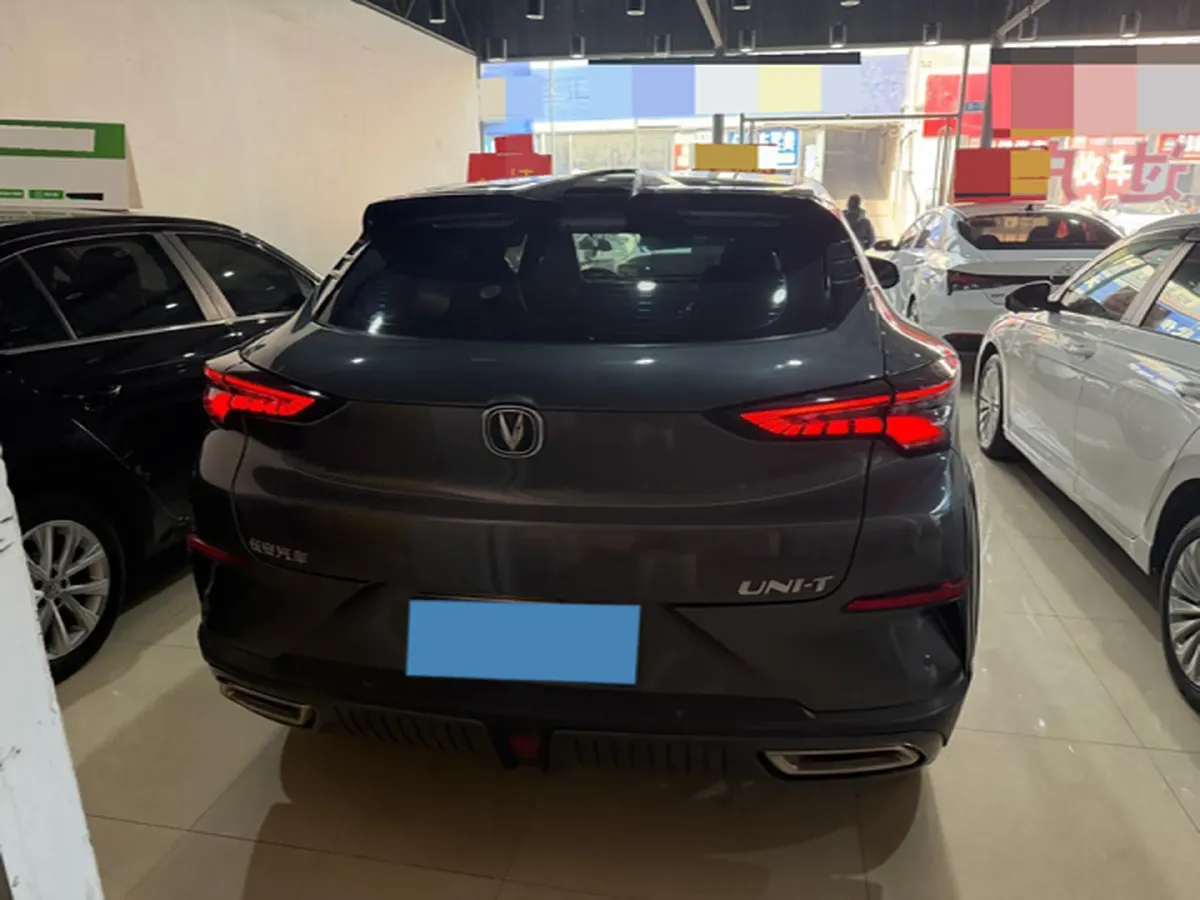 2022 ChangAn UNI-T 1.5T 188HP L4 7DCT,autocango,china used car exporter,china ev exporter,chinese used car exporter,chinese used ev exporter