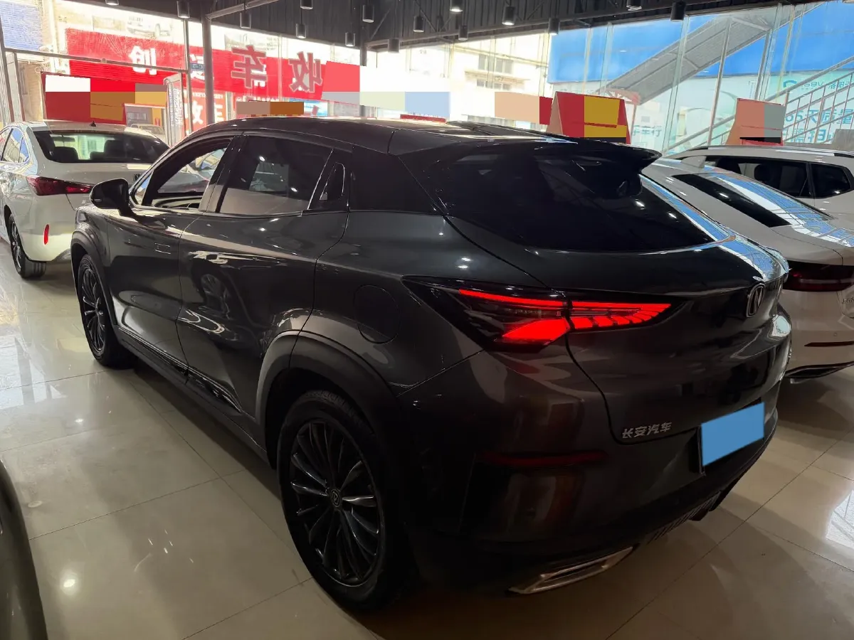 2022 ChangAn UNI-T 1.5T 188HP L4 7DCT,autocango,china used car exporter,china ev exporter,chinese used car exporter,chinese used ev exporter