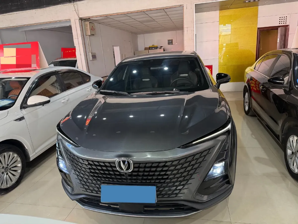 2022 ChangAn UNI-T 1.5T 188HP L4 7DCT,autocango,china used car exporter,china ev exporter,chinese used car exporter,chinese used ev exporter