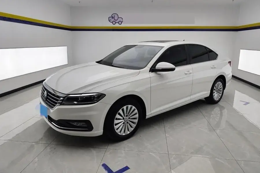 2011 Volkswagen Lavida 1.6L 105HP L4 5MT