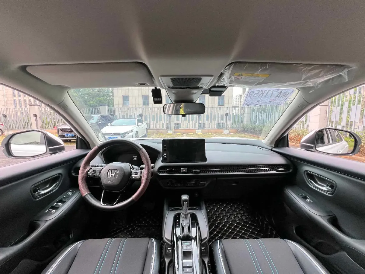 2023 Honda HR-V 1.5T 182HP L4 CVT,autocango,china used car exporter,china ev exporter,chinese used car exporter,chinese used ev exporter