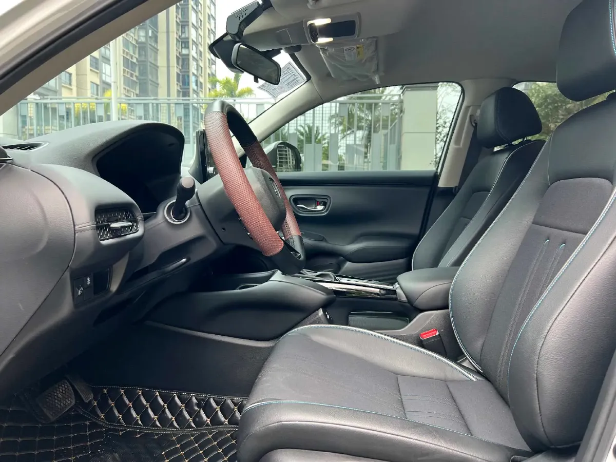 2023 Honda HR-V 1.5T 182HP L4 CVT,autocango,china used car exporter,china ev exporter,chinese used car exporter,chinese used ev exporter