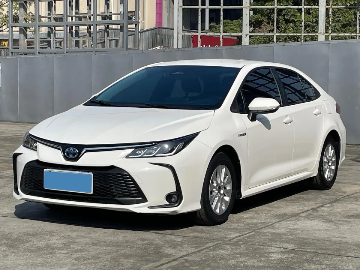 2023 Toyota Corolla 1.8L 98HP L4 E-CVT Hybrid