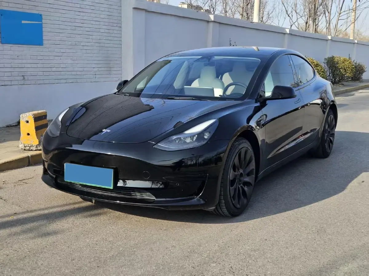 2022 Tesla Model 3 BEV 60KWH