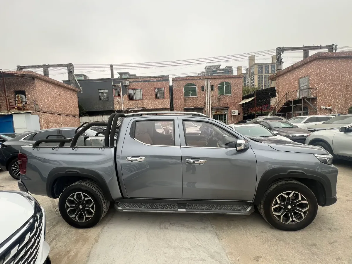 2023 ChangAn LanTuoZhe 2.0T 233HP L4 8AT,autocango,china used car exporter,china ev exporter,chinese used car exporter,chinese used ev exporter