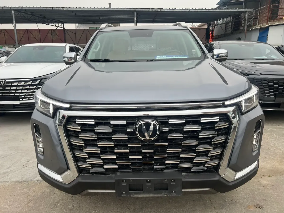 2023 ChangAn LanTuoZhe 2.0T 233HP L4 8AT,autocango,china used car exporter,china ev exporter,chinese used car exporter,chinese used ev exporter