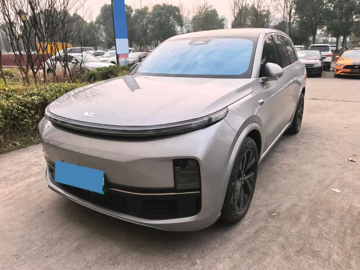 2023 Li L8 Range Extended 154HP REEV 40.9KWH