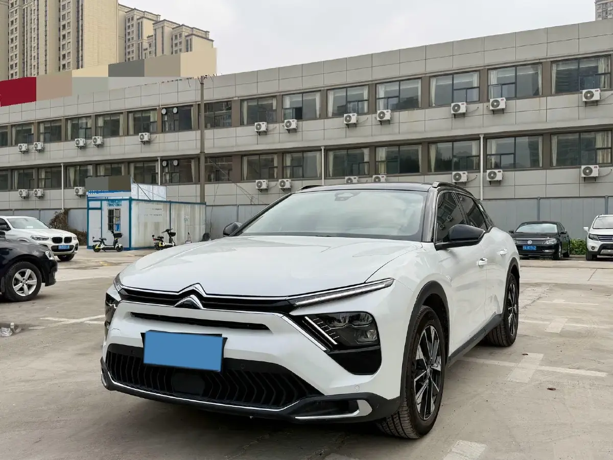 2024 Citroen C5 X 1.6T 175HP L4 8AT