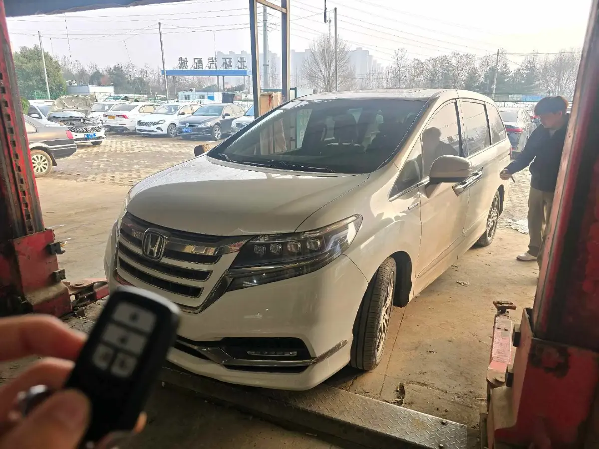 2019 Honda Elysioin 2.0L 146HP L4 E-CVT Hybrid