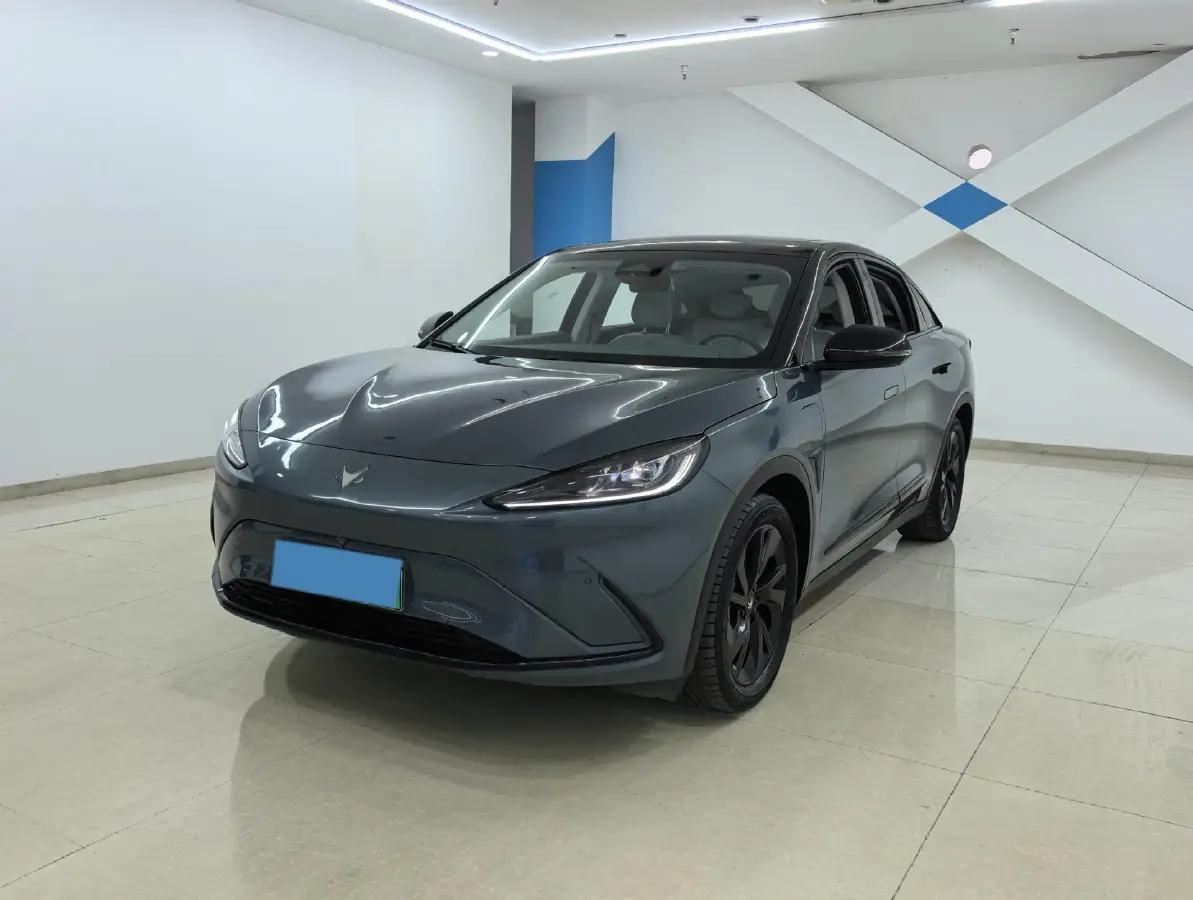 2023 ARCFOX αS BEV 93.6KWH