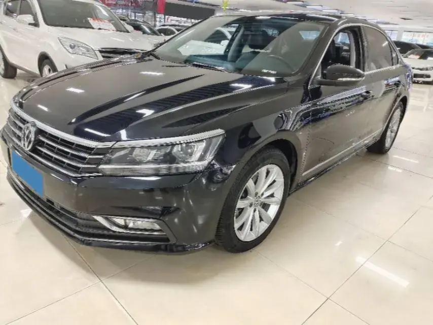 2017 Volkswagen Passat 1.8T 180HP L4 7DCT