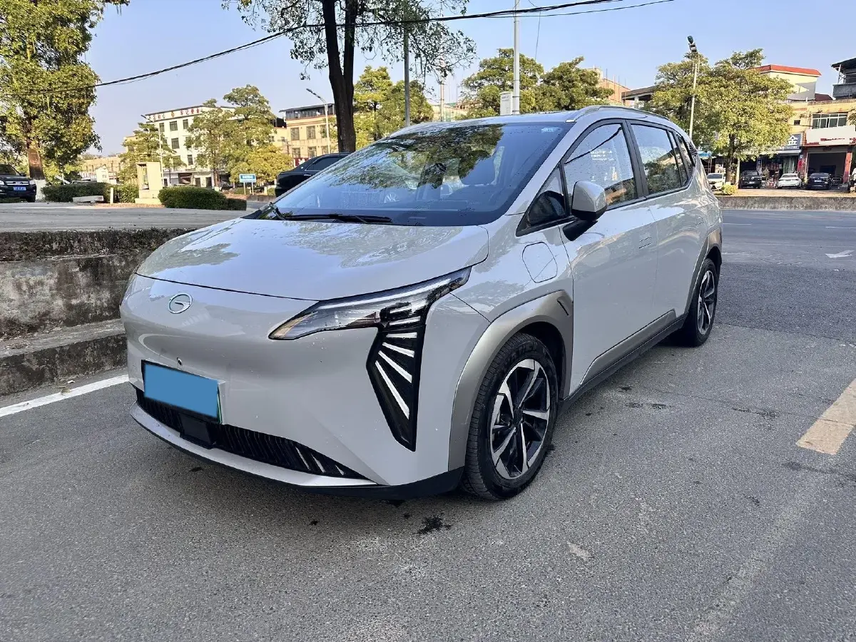 2023 Aion Y BEV 61.7KWH