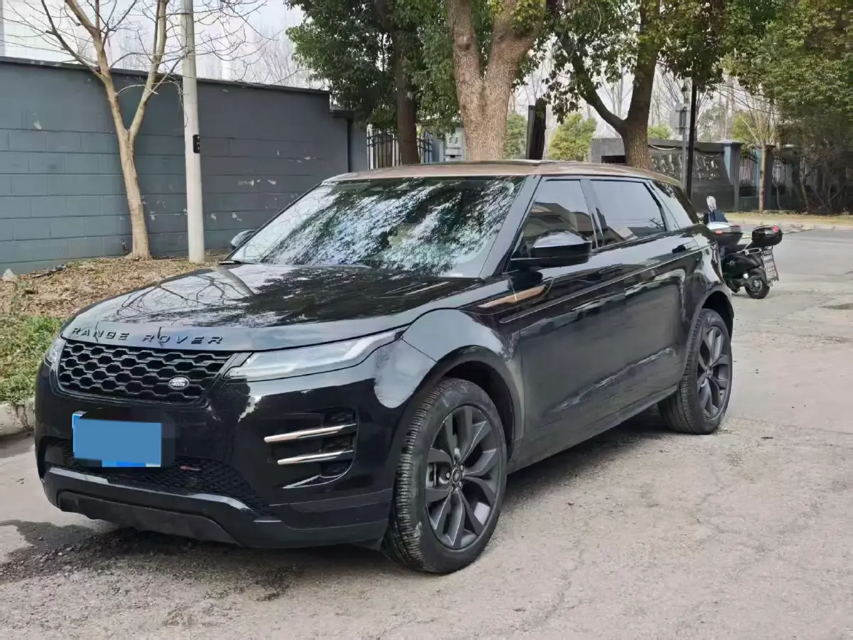 2022 Land Rover Range Rover Evoque 2.0T 249HP L4 9AT