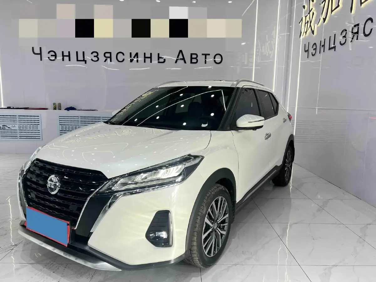 2022 Nissan Kicks 1.5L 122HP L4 CVT
