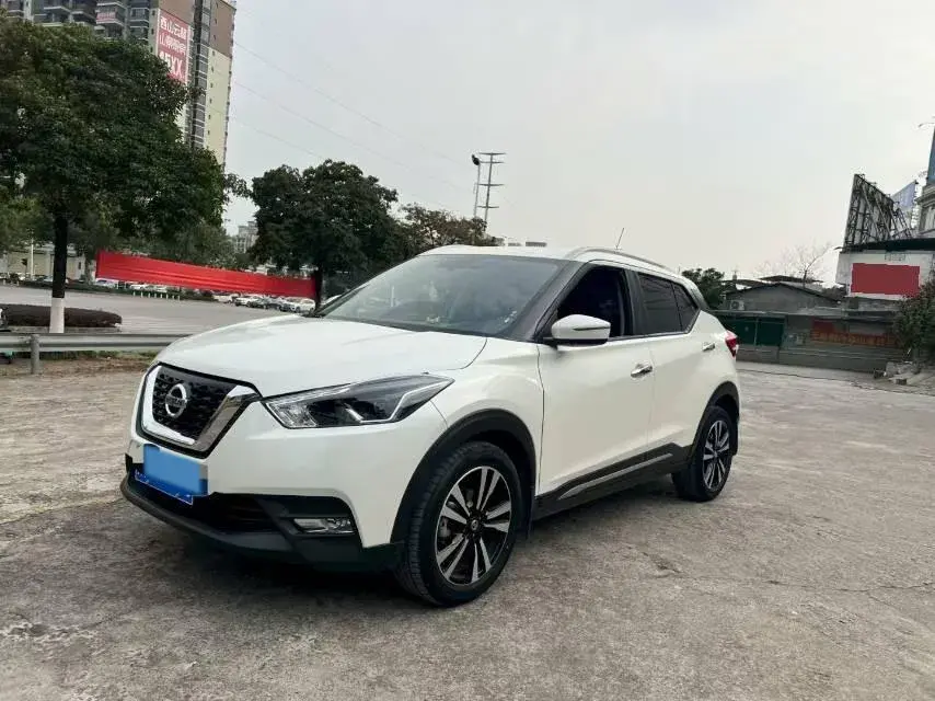 2022 Nissan Kicks 1.5L 122HP L4 CVT