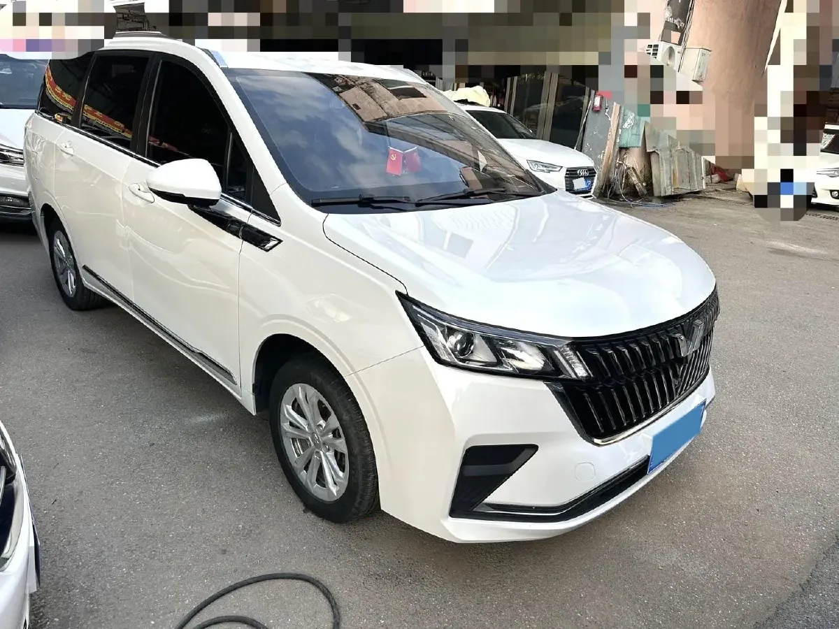 2022 WuLing JiaChen 1.5T 147HP L4 6MT,autocango,china used car exporter,china ev exporter,chinese used car exporter,chinese used ev exporter