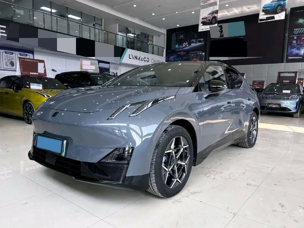 2025 Dongfeng Z9 2.0T 258HP L4 8AT