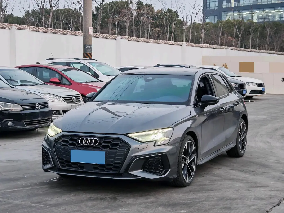 2022 Audi A3 1.4T 150HP L4 7DCT