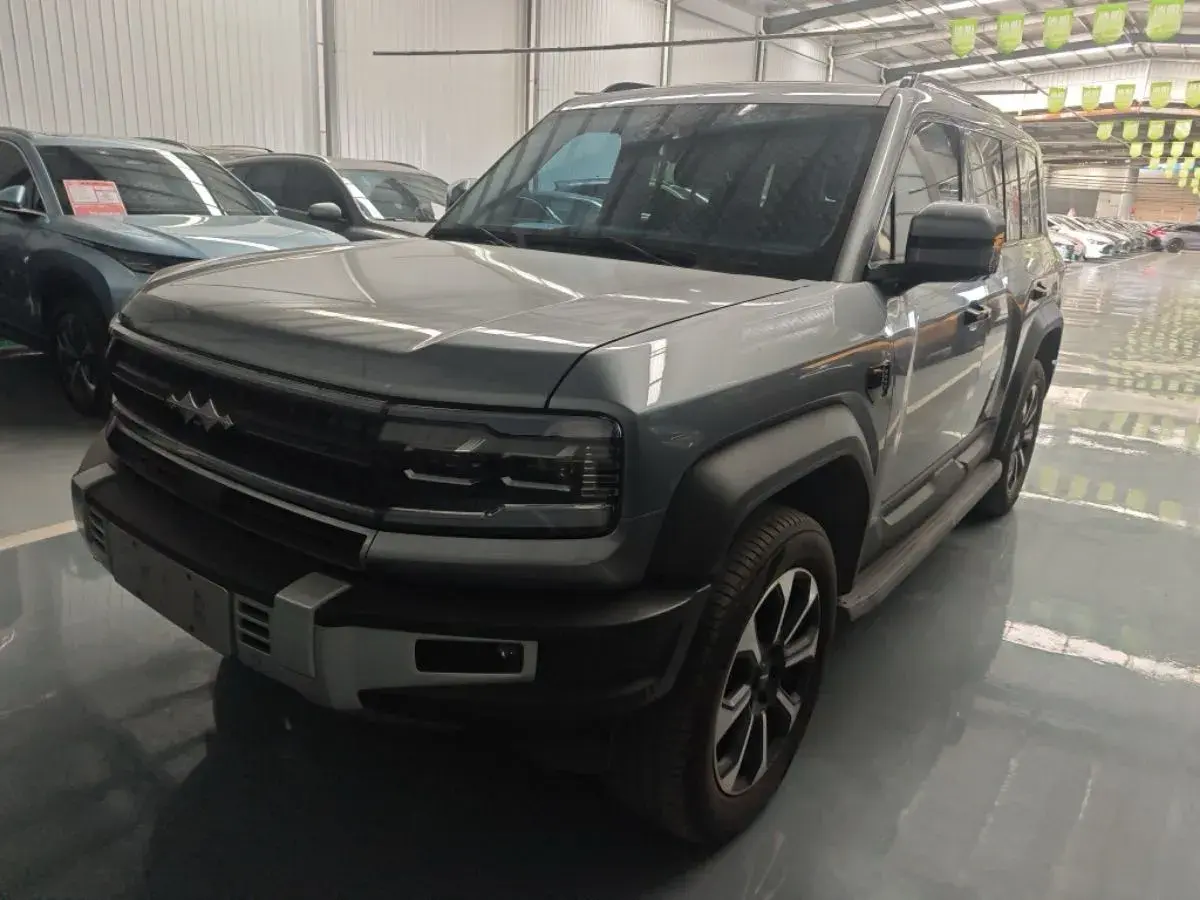 2023 FangChengBao Bao 5 1.5T 194HP L4 E-CVT PHEV 31.8KWH