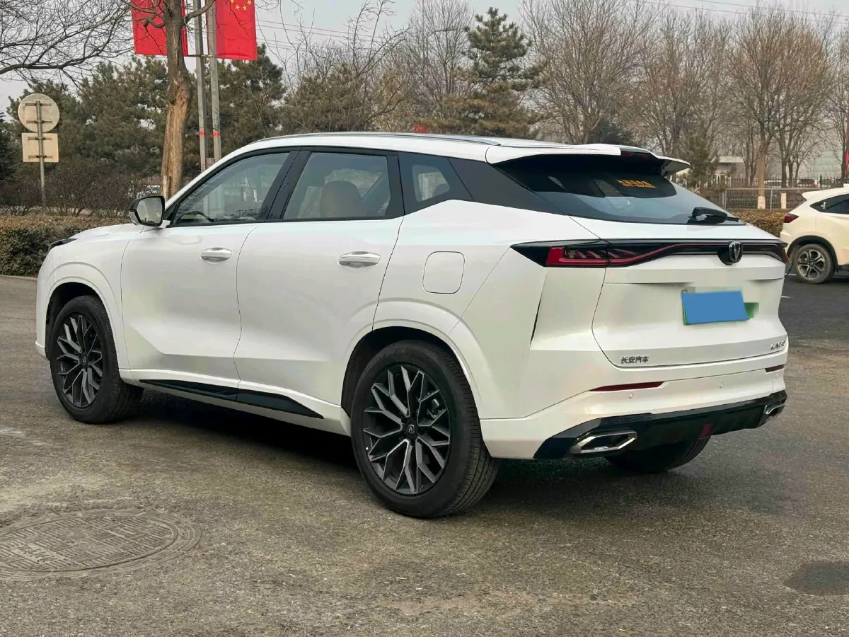 2025 ChangAn UNI-Z 1.5L 98HP L4 E-CVT PHEV,autocango,china used car exporter,china ev exporter,chinese used car exporter,chinese used ev exporter