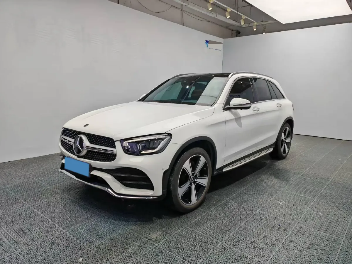 2021 Mercedes-Benz GLC Class 2.0T 258HP L4 9AT,autocango,china used car exporter,china ev exporter,chinese used car exporter,chinese used ev exporter