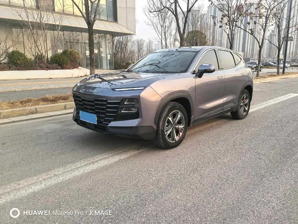 2023 Jetour DASHING 1.5T 156HP L4 6DCT