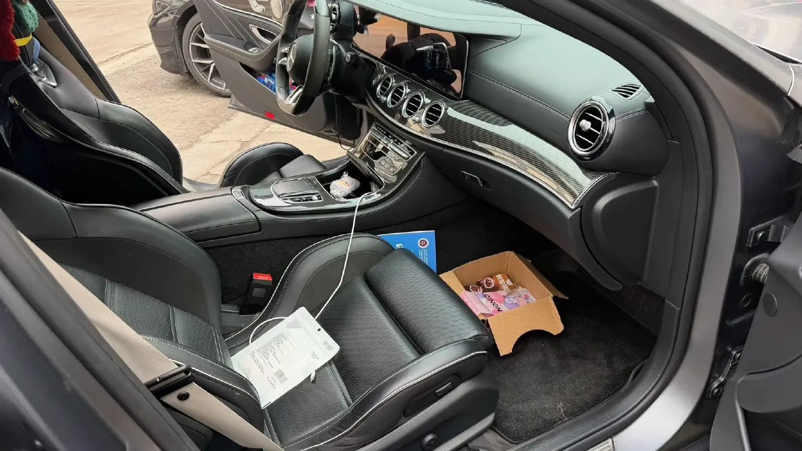 2021 Mercedes-Benz E AMG 4.0T 612HP V8 9AT,autocango,china used car exporter,china ev exporter,chinese used car exporter,chinese used ev exporter