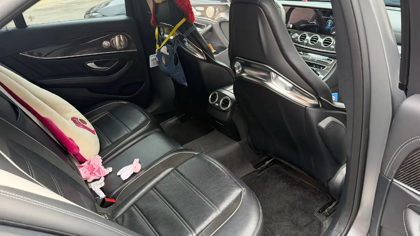 2021 Mercedes-Benz E AMG 4.0T 612HP V8 9AT,autocango,china used car exporter,china ev exporter,chinese used car exporter,chinese used ev exporter